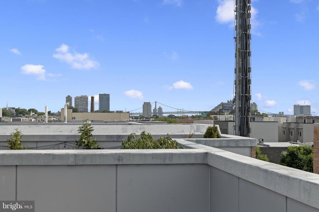 119 GREENWICH STREET Unit: 8