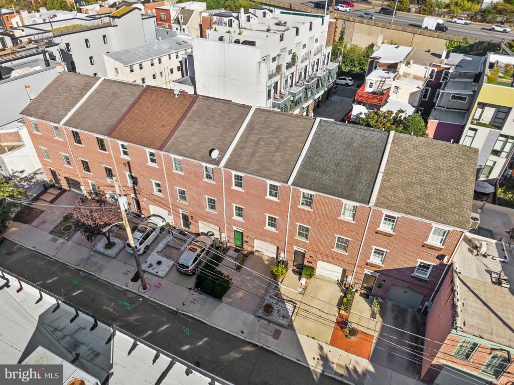913 N HANCOCK STREET