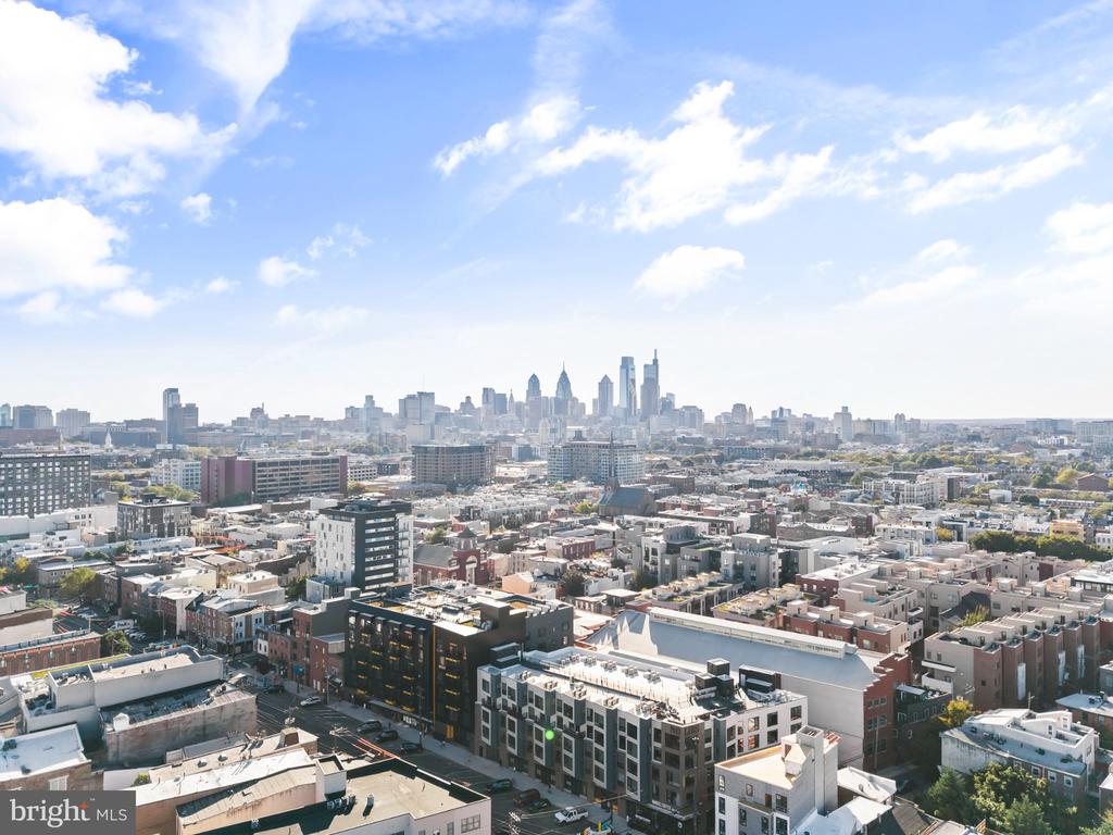913 N HANCOCK STREET