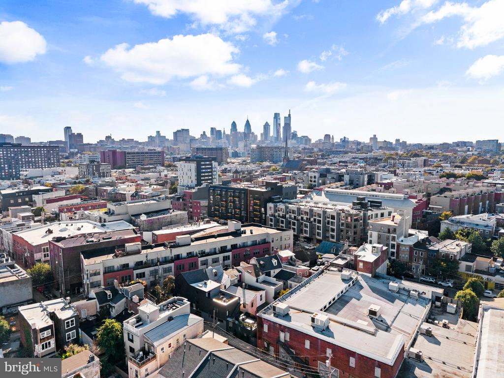 913 N HANCOCK STREET