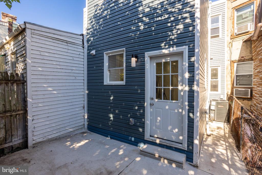 3011 JANNEY STREET