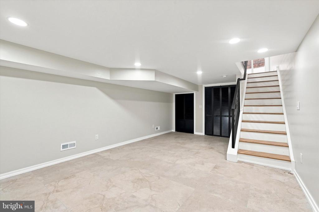 1235 S 26TH STREET Unit: 1