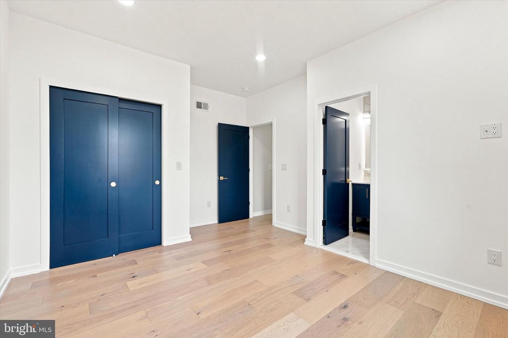 1235 S 26TH STREET Unit: 1