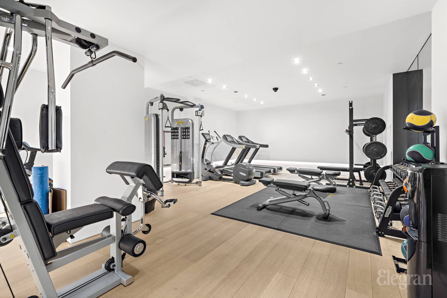 522 W 29th Street B3
