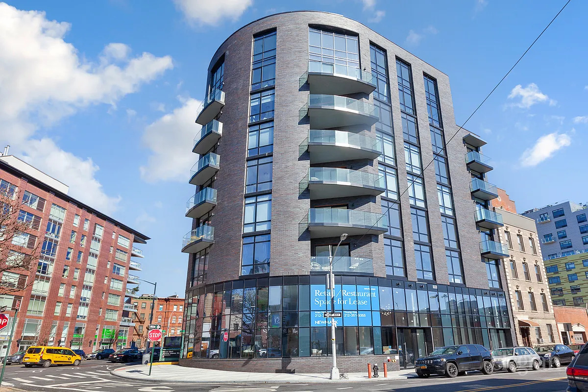 10-64 Jackson Avenue 4B