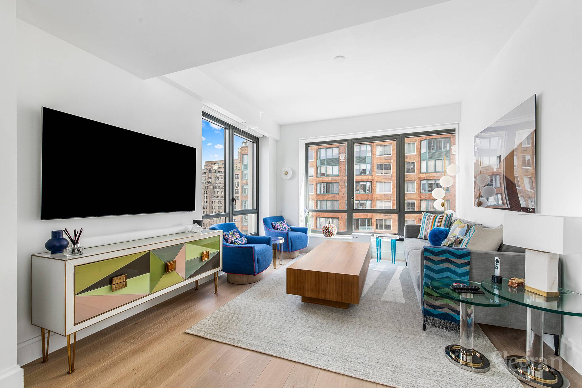 214 W 72nd Street