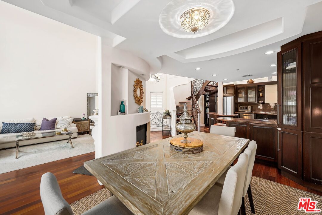 933 15th St Unit: C