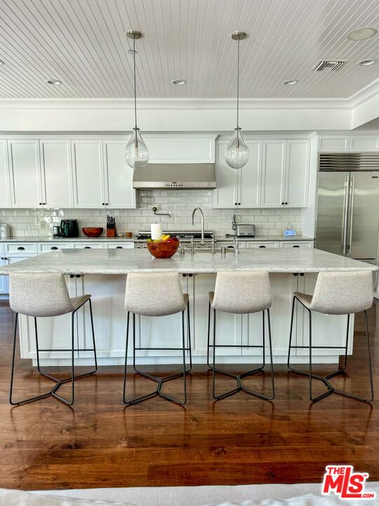 1024 23rd St