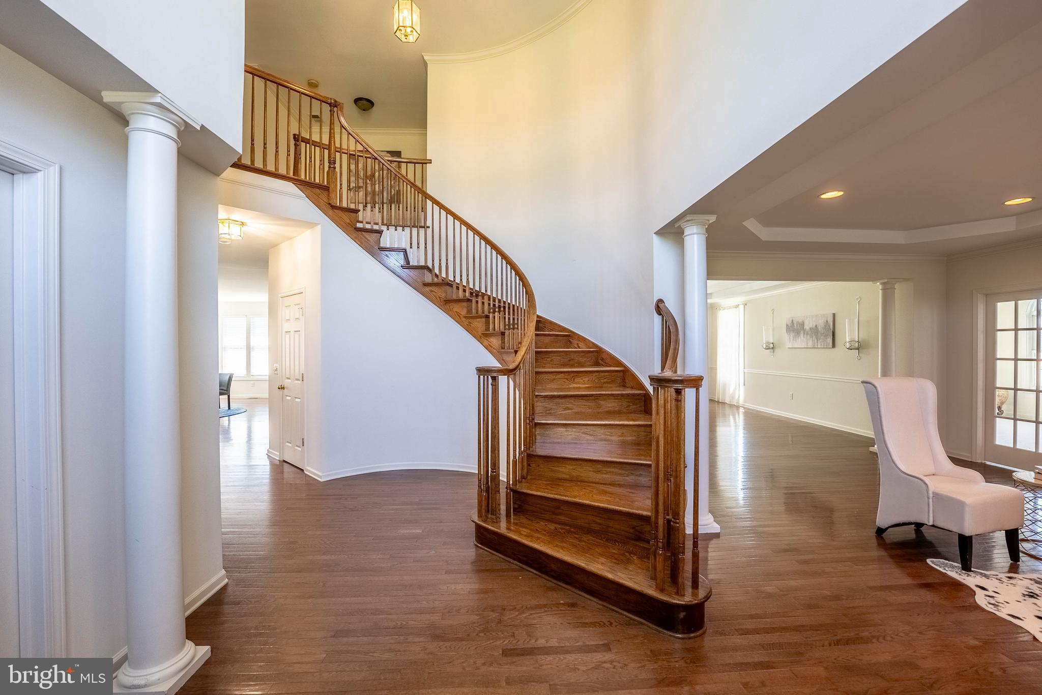 516 RACHEL DR