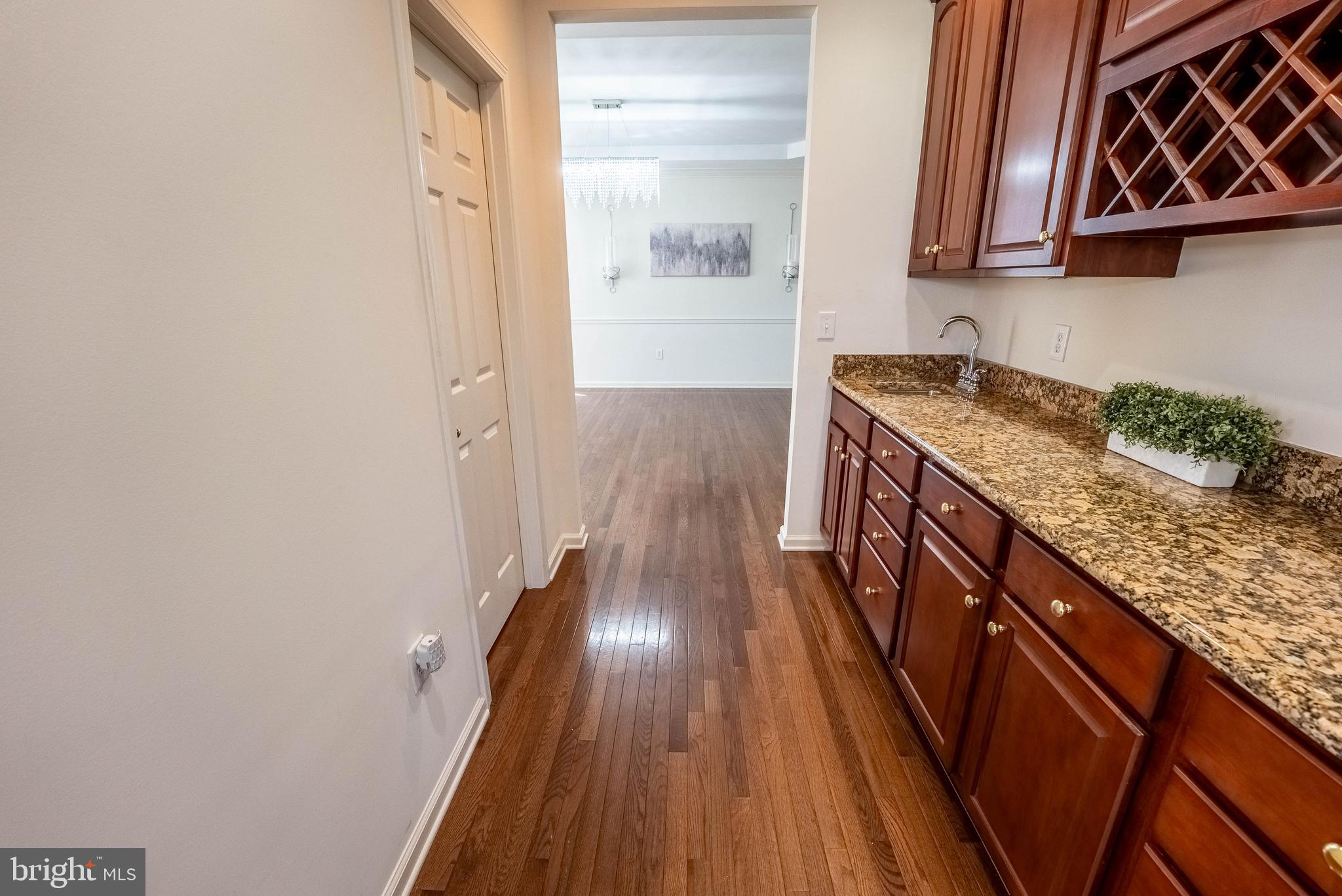 516 RACHEL DR
