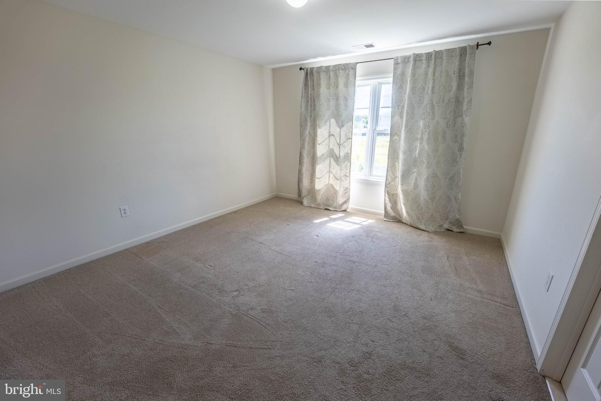 516 RACHEL DR