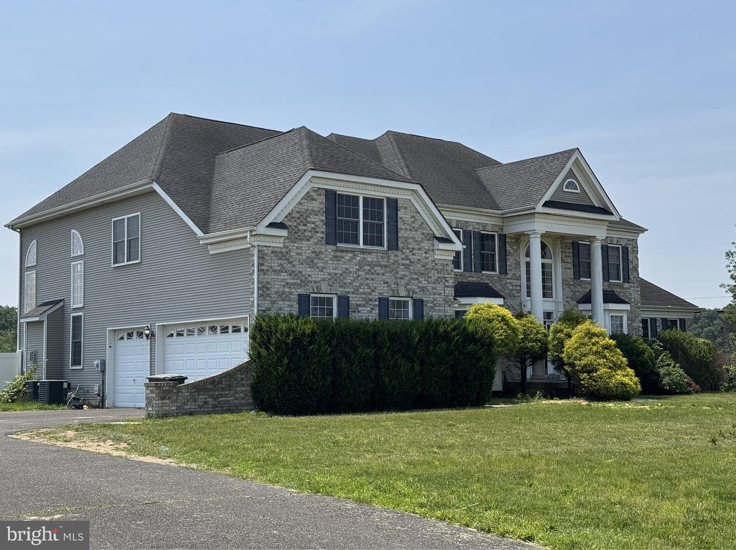 516 RACHEL DR