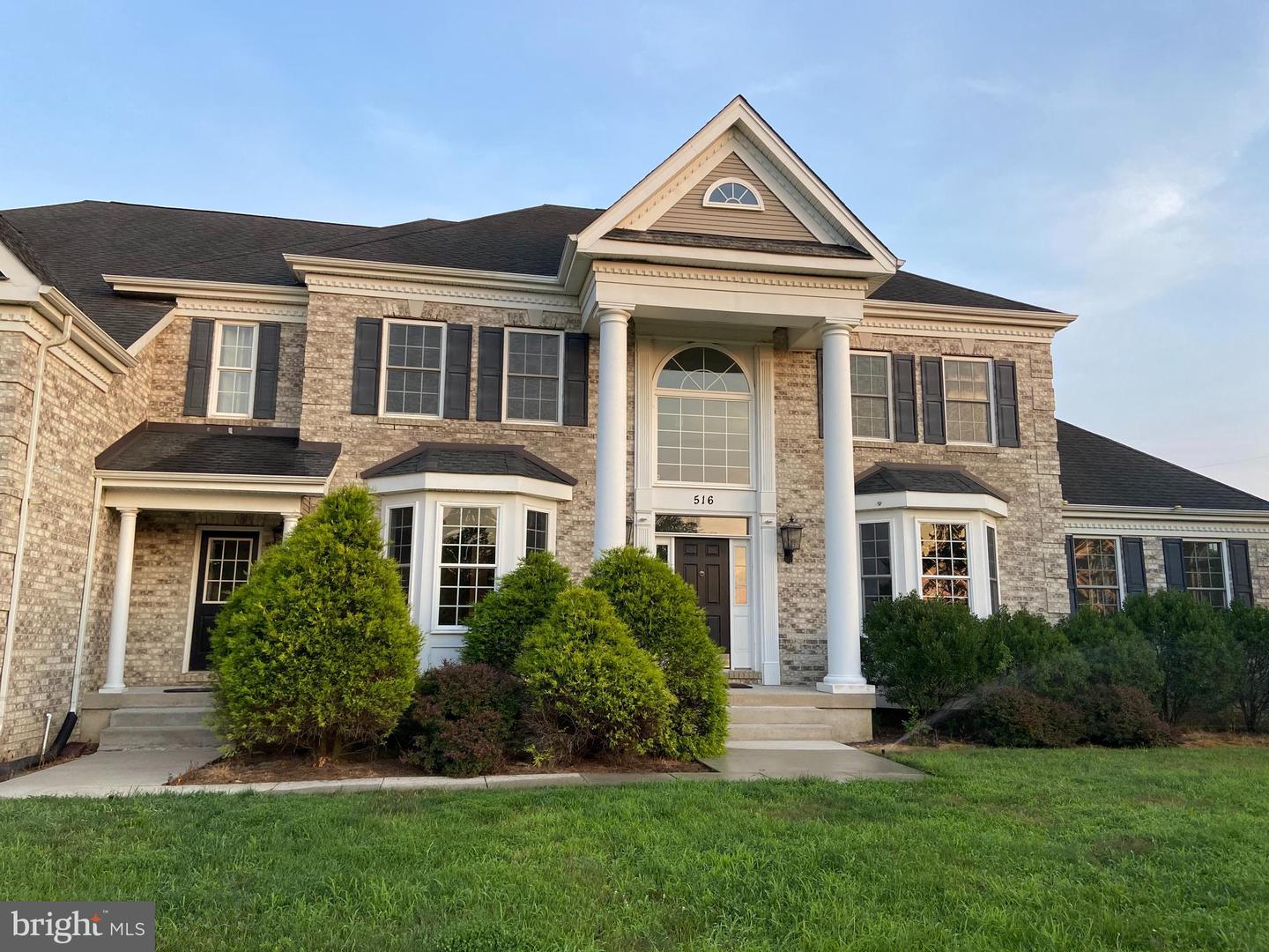 516 RACHEL DR