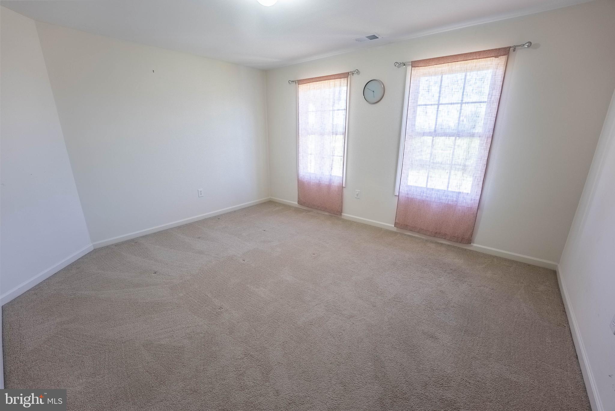 516 RACHEL DR