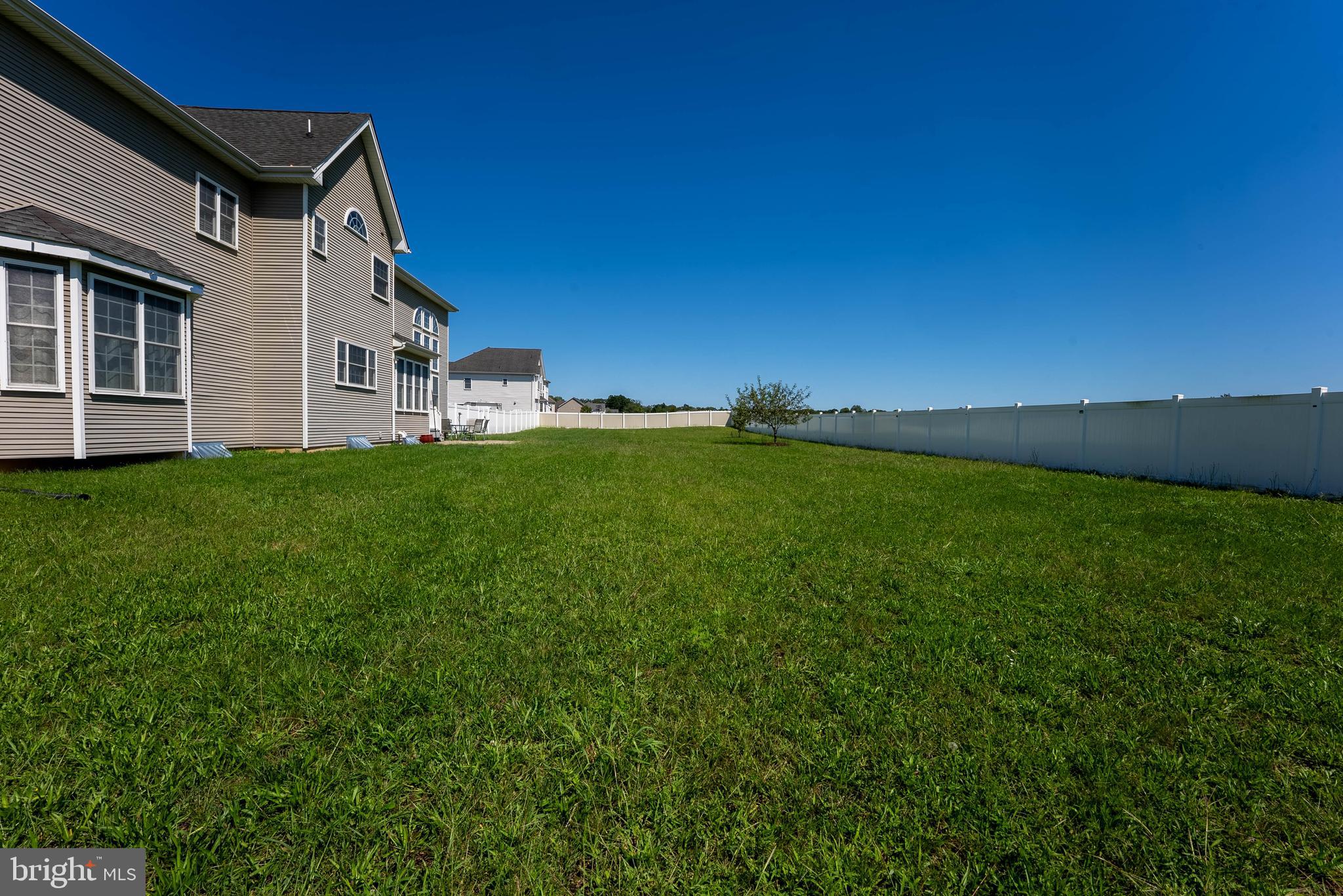 516 RACHEL DR
