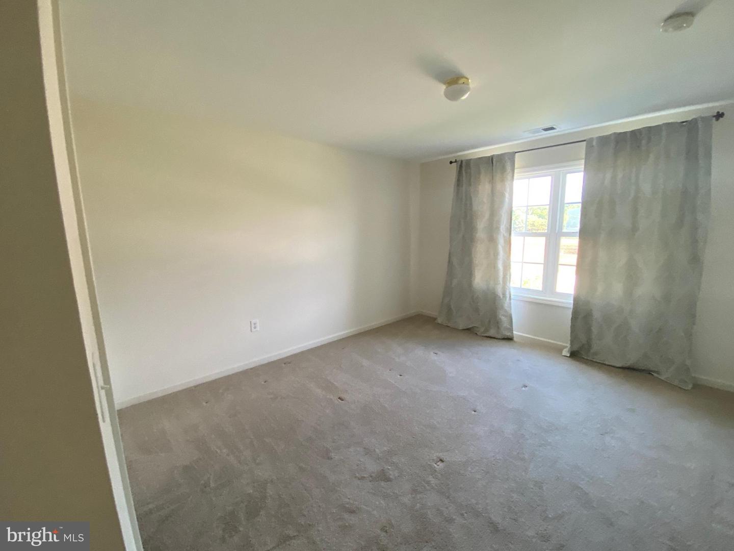 516 RACHEL DR