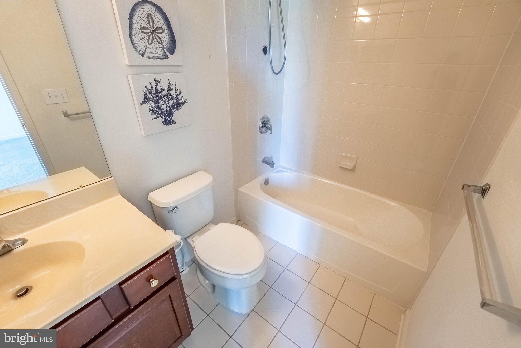 516 RACHEL DR