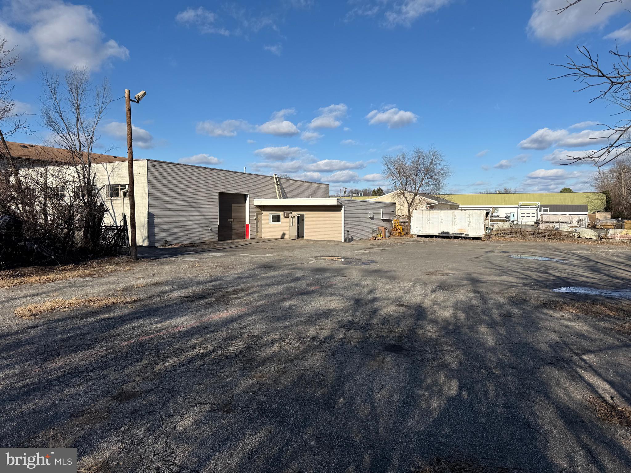 1590 5TH STREET BUILDING 2