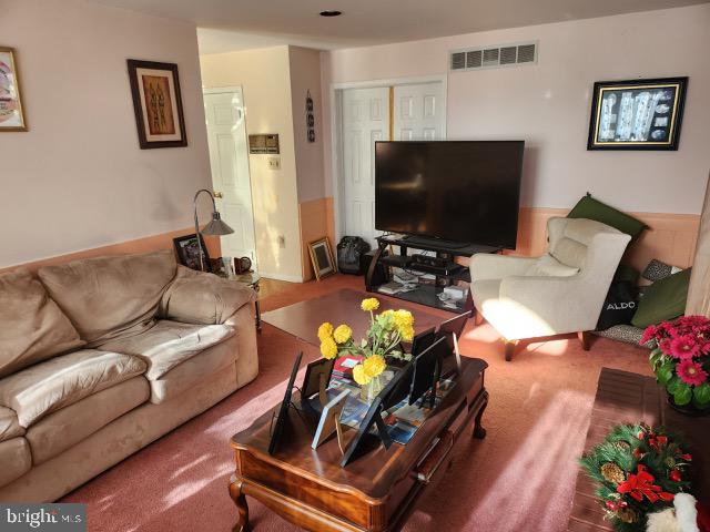 21 Crestview Dr