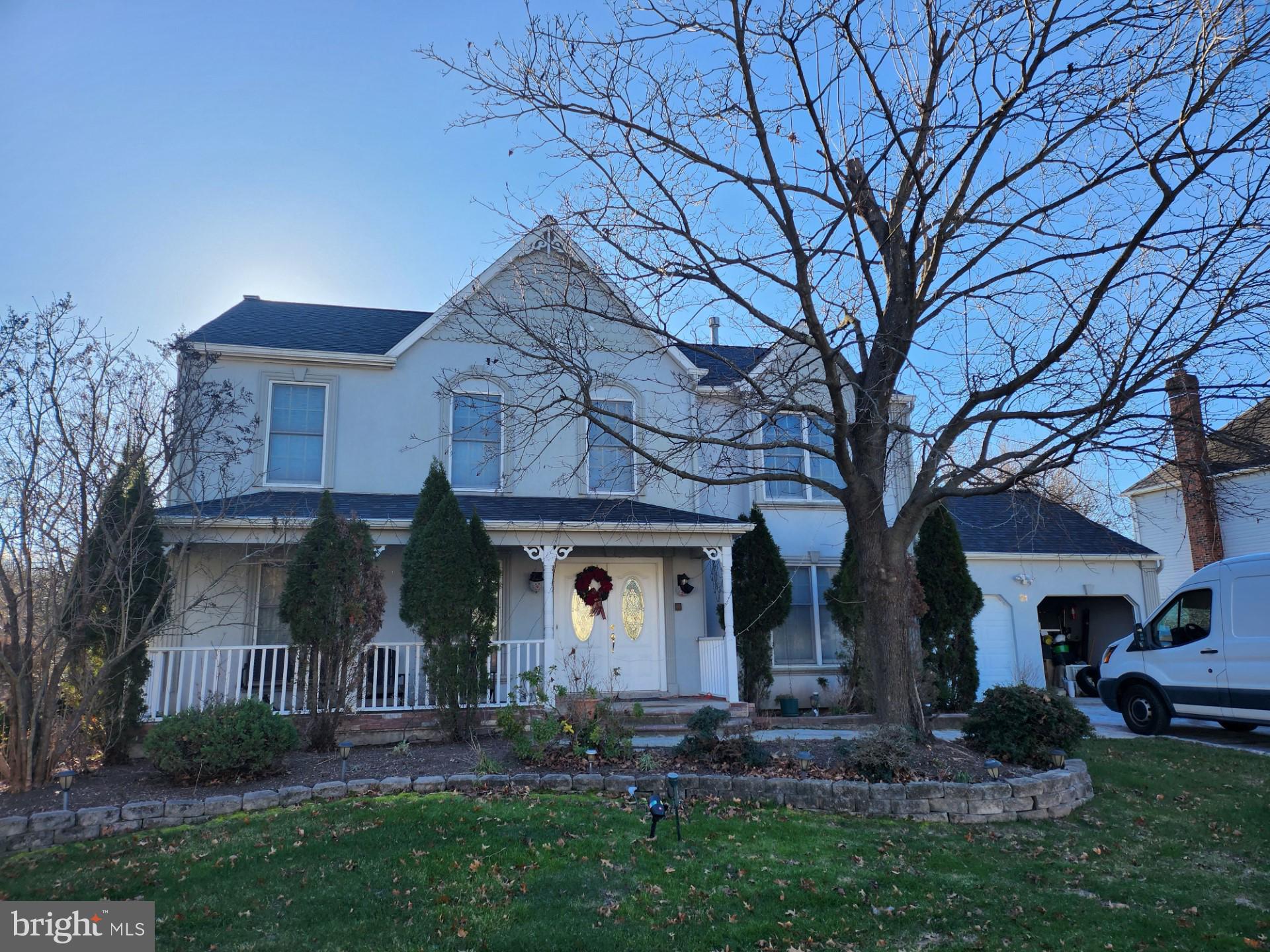 21 Crestview Dr
