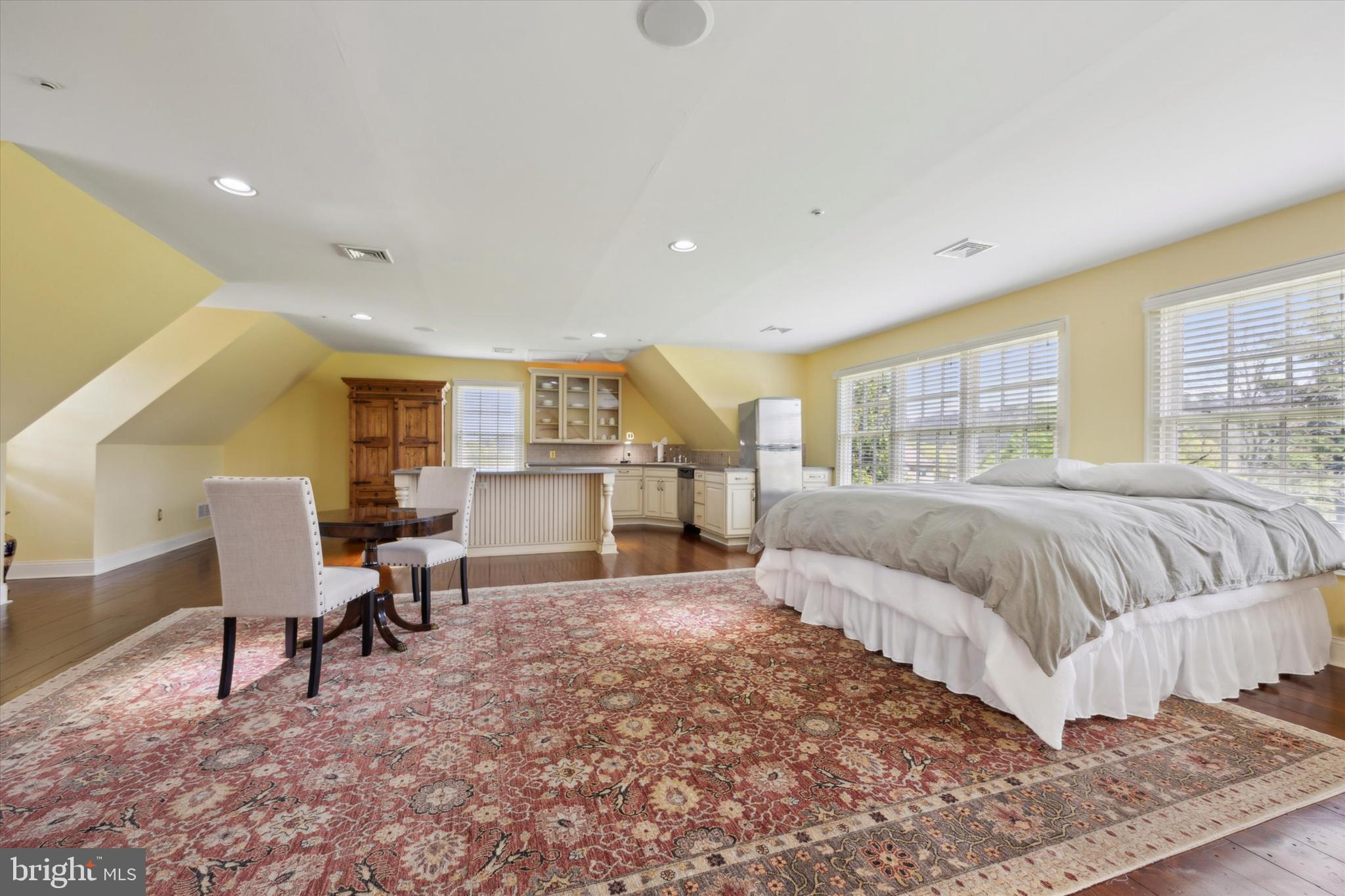3135 Rushland Rd
