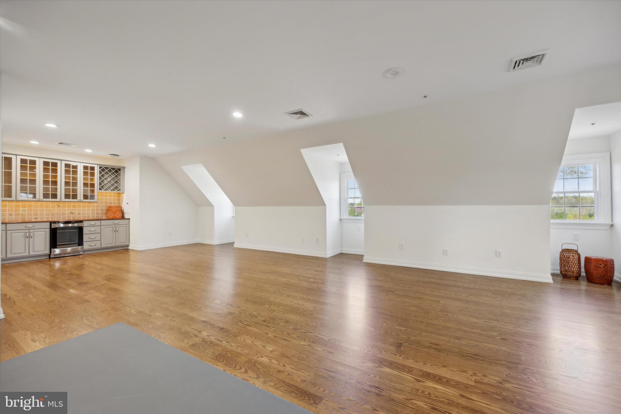 3135 Rushland Rd