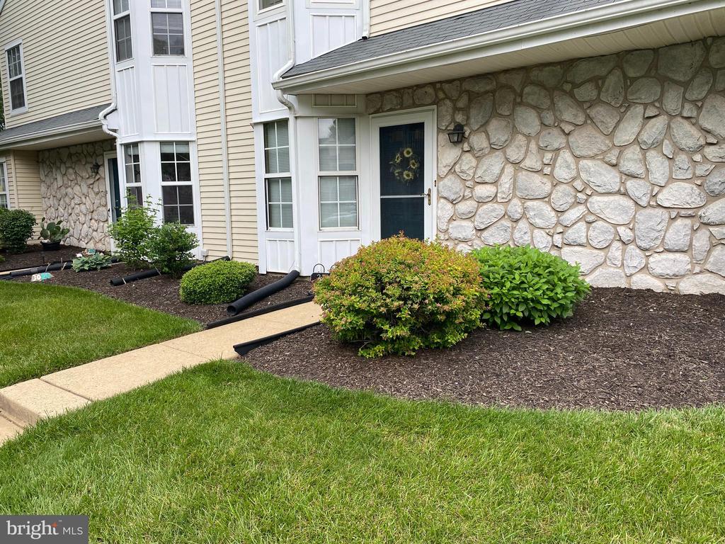 309 Hopkins Ct