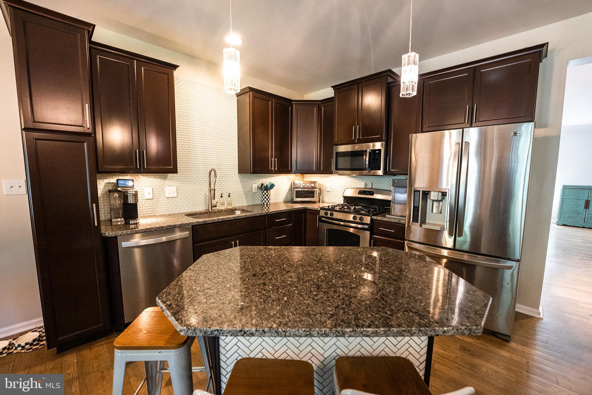 54 Lilly Dr