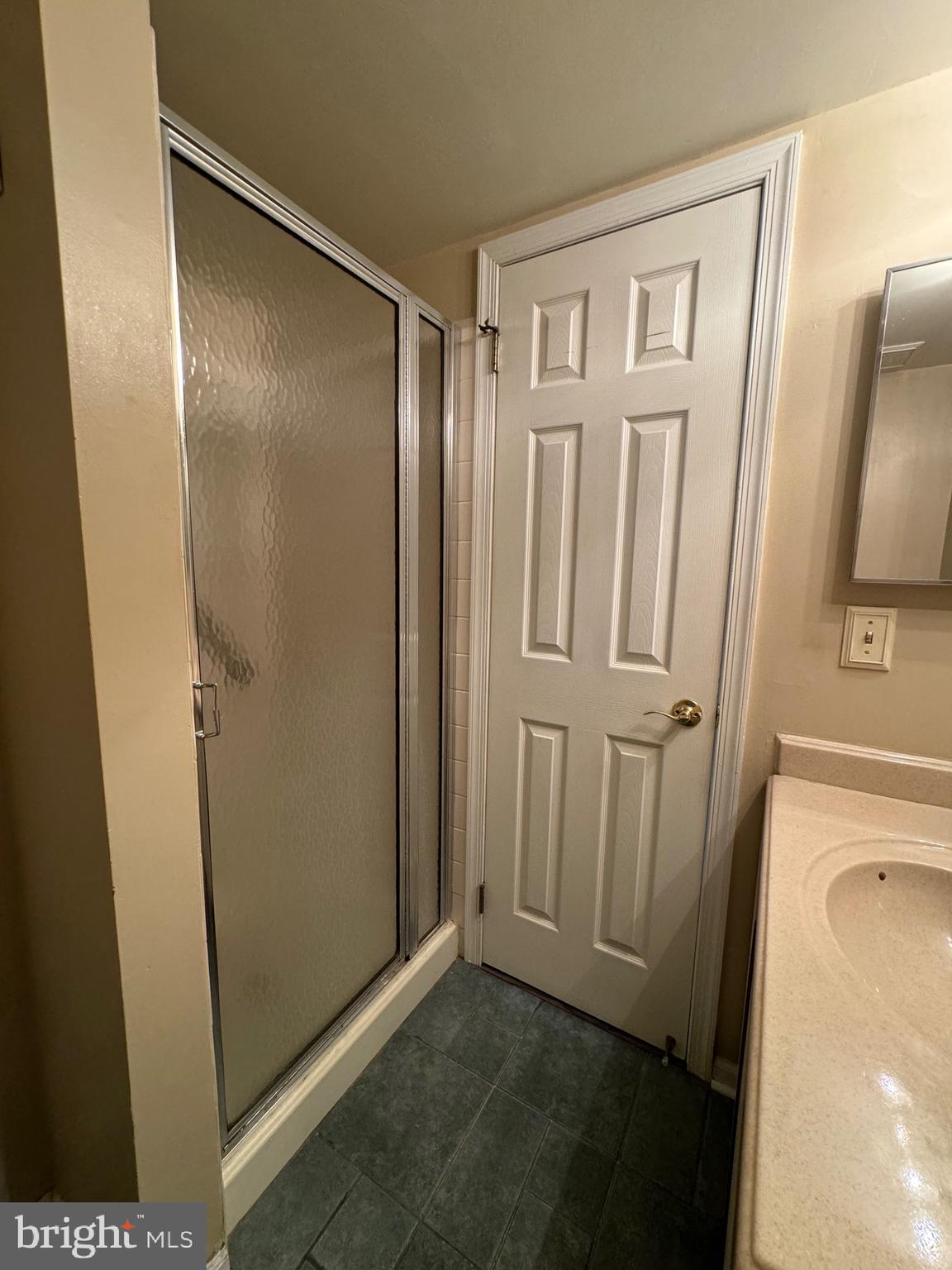309 HOPKINS CT