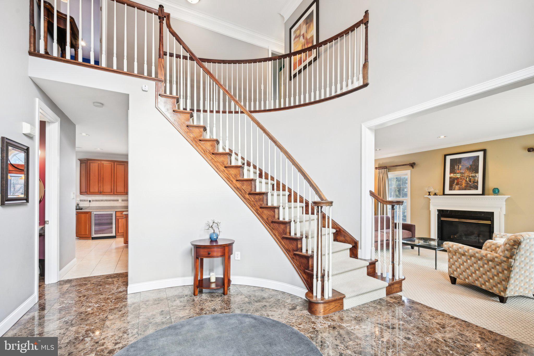 605 Edwin Ln