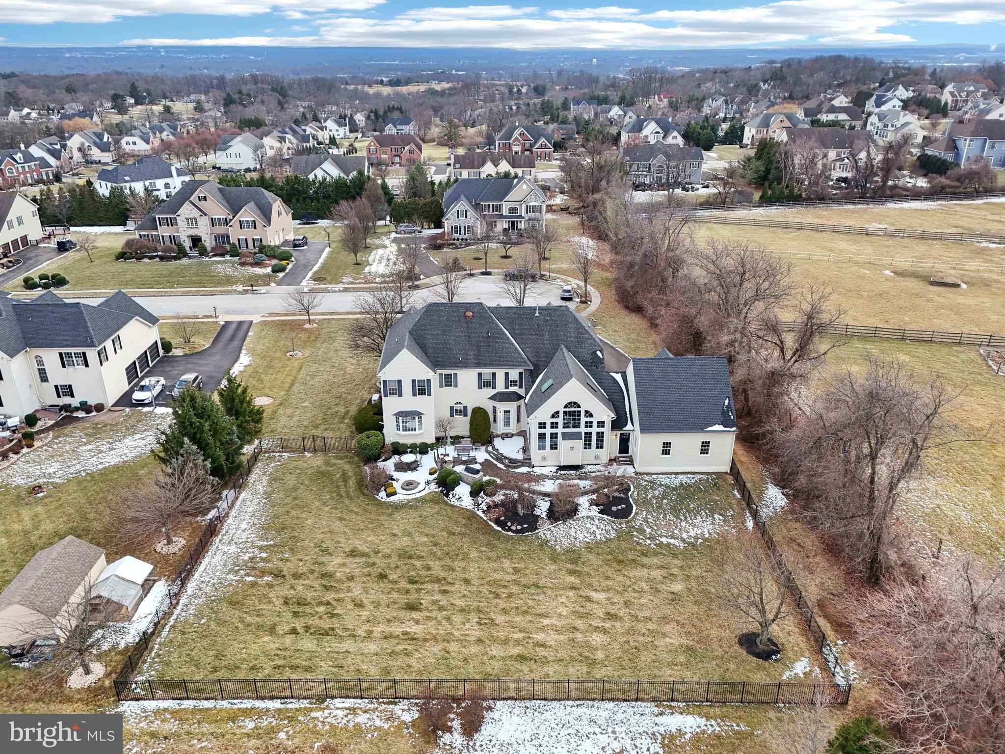 605 Edwin Ln