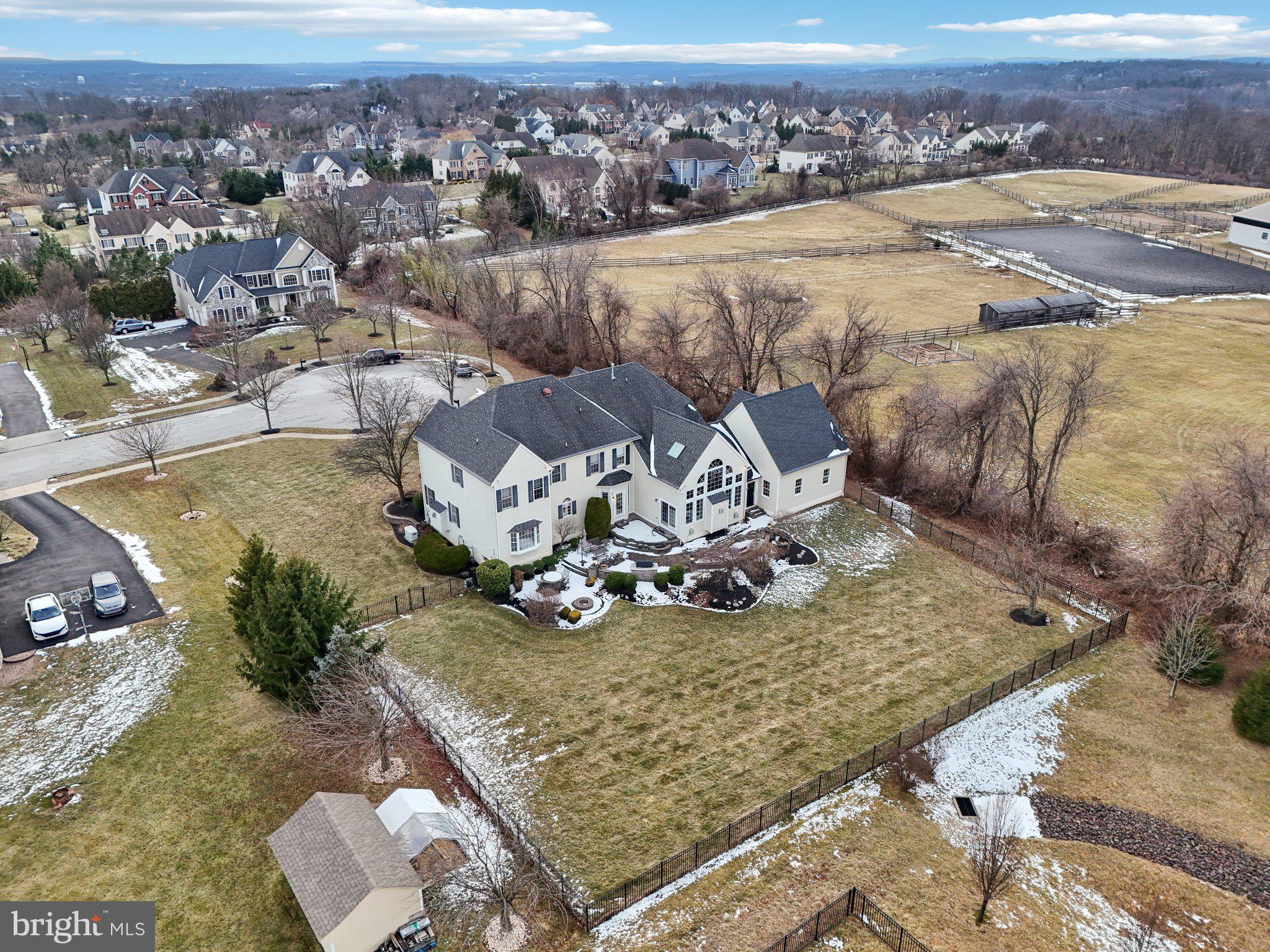 605 Edwin Ln
