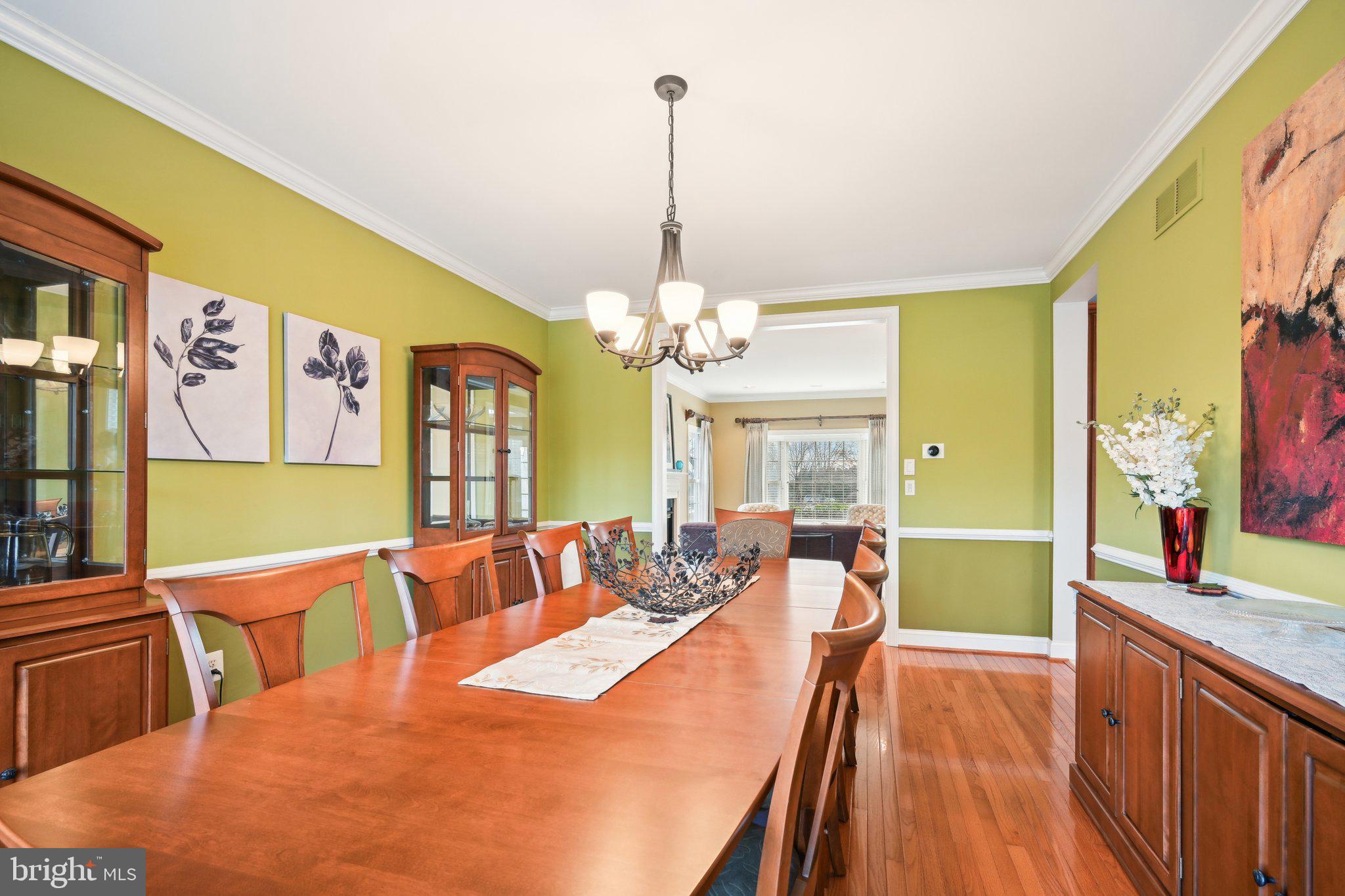 605 Edwin Ln