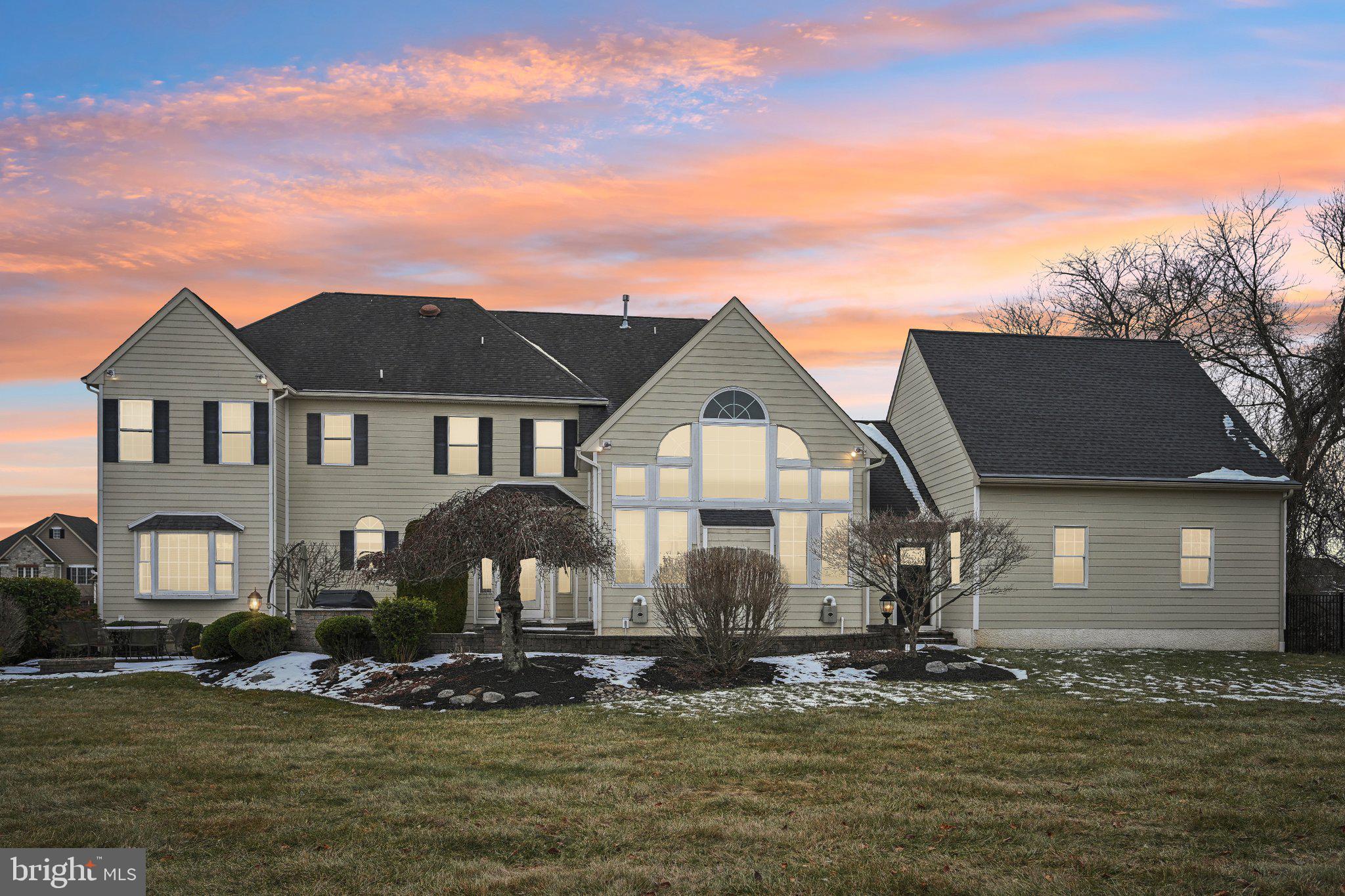 605 Edwin Ln