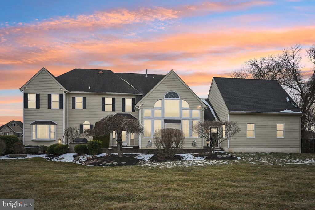 605 Edwin Ln