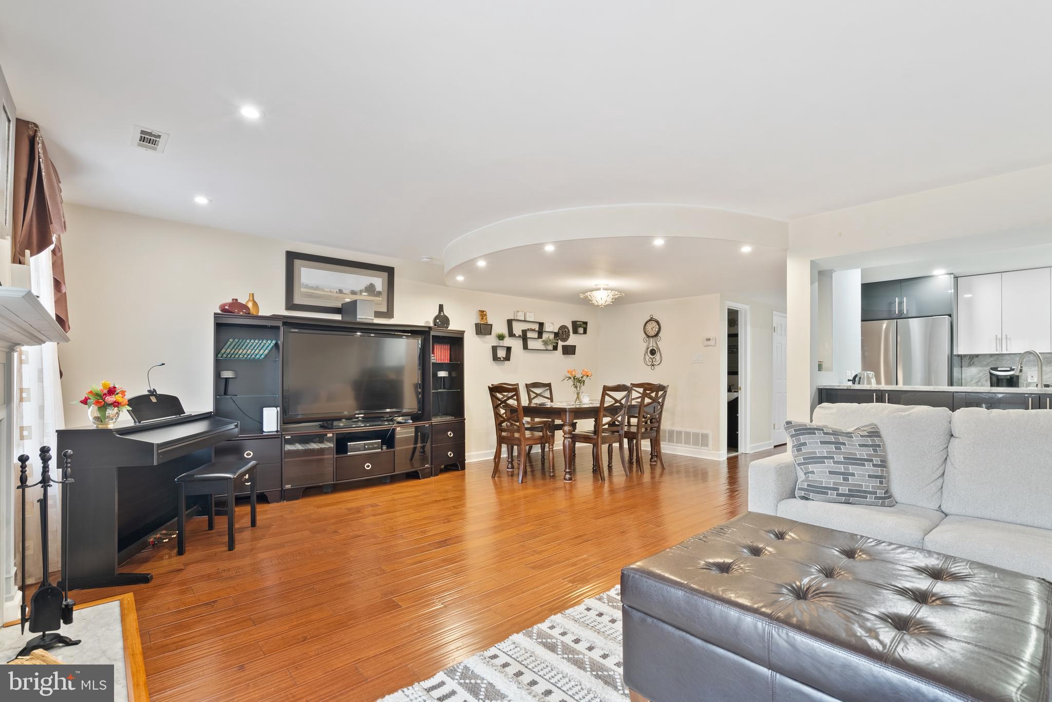 503 Leon Cir