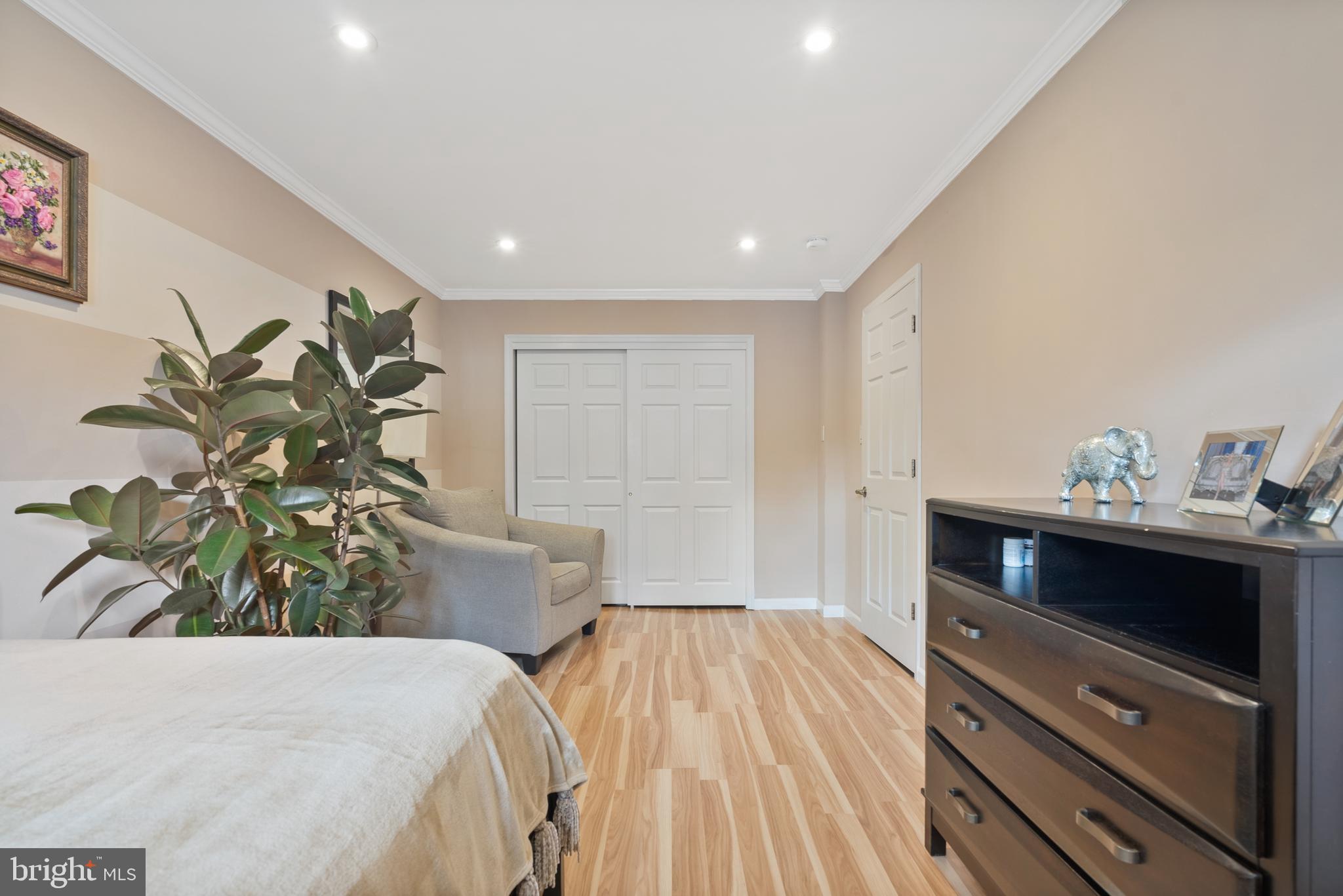503 Leon Cir
