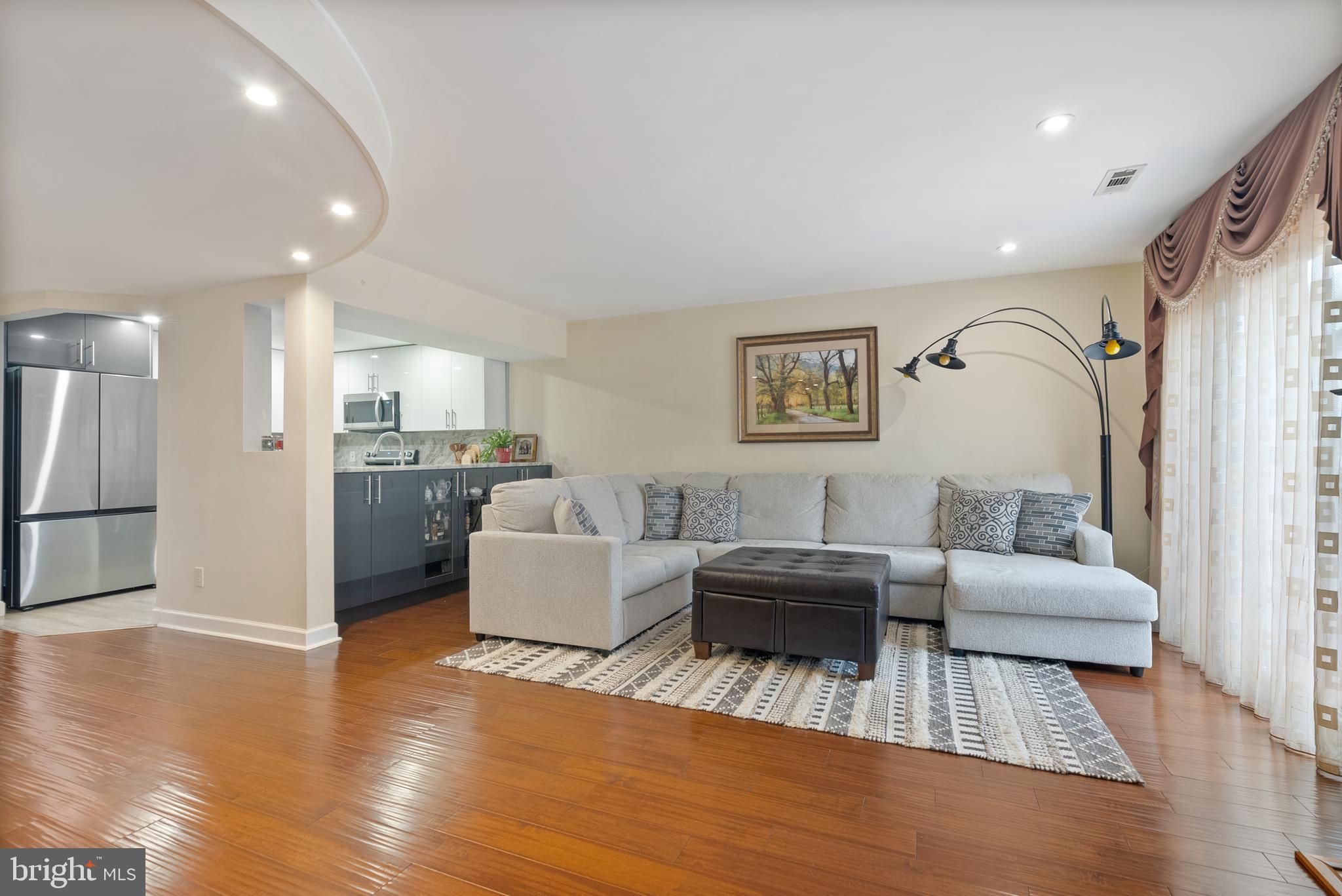 503 Leon Cir