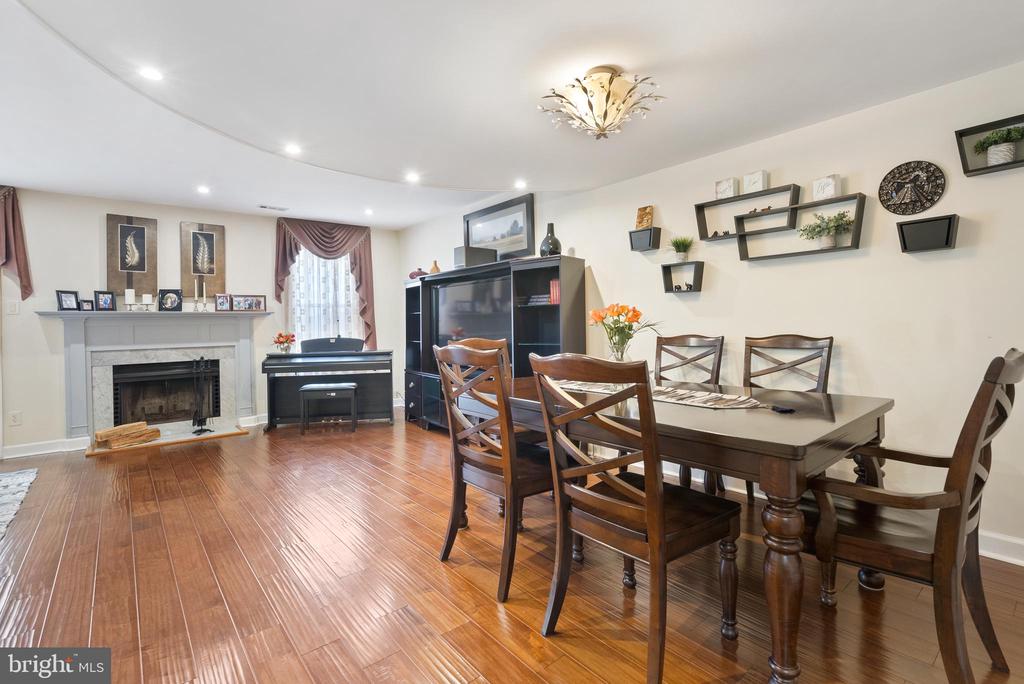 503 Leon Cir