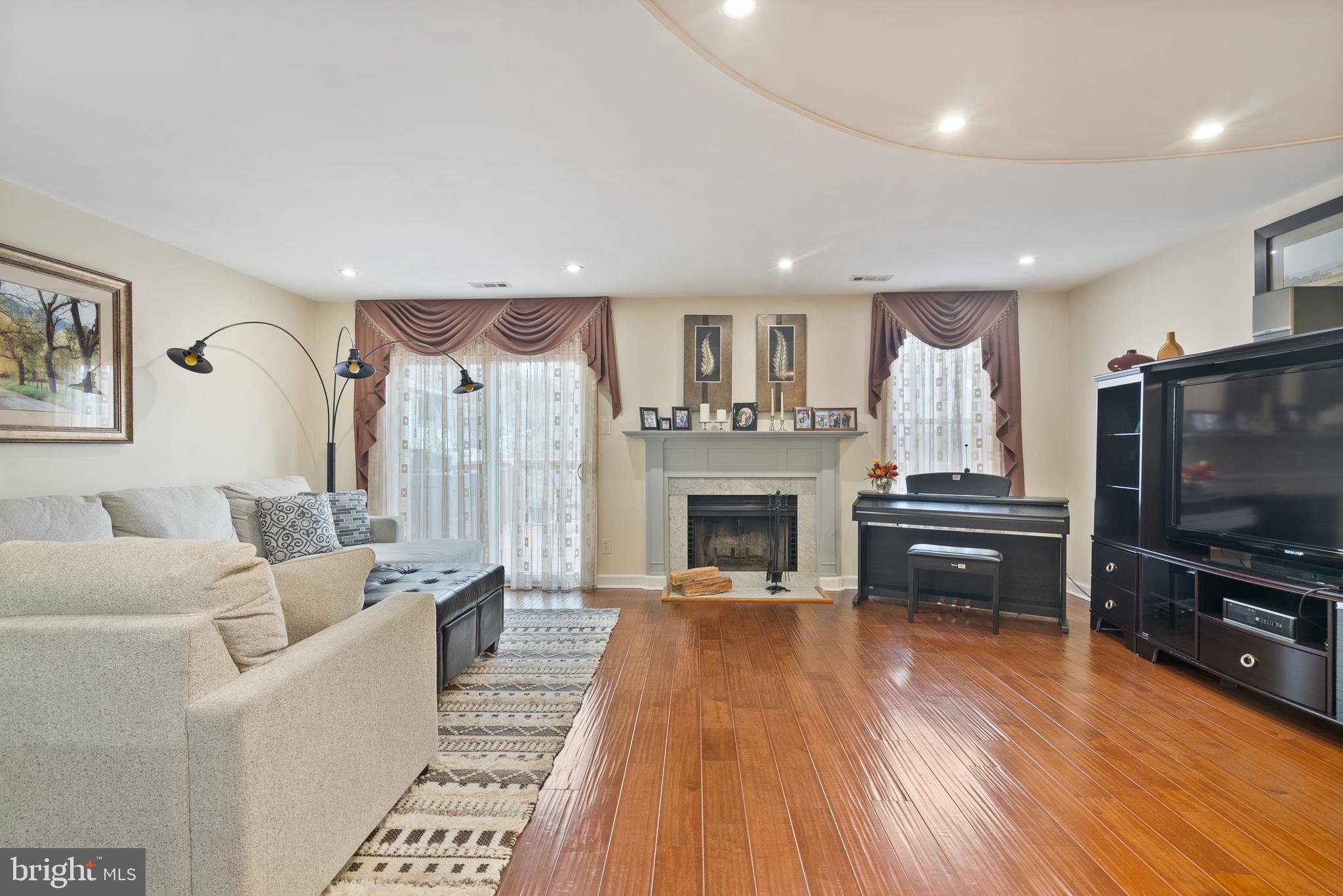503 Leon Cir