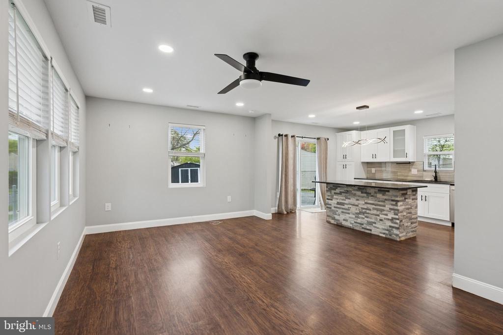 1717 Spencer Dr