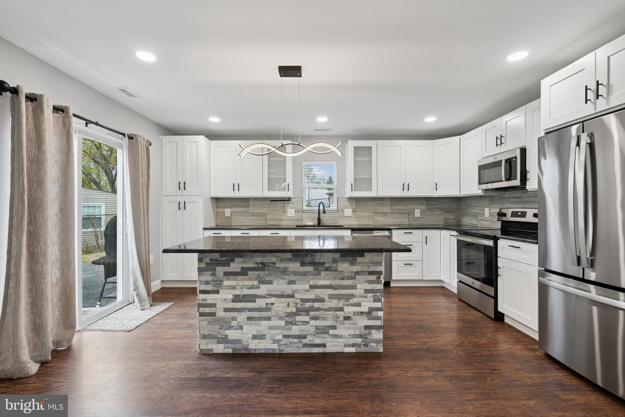 1717 Spencer Dr