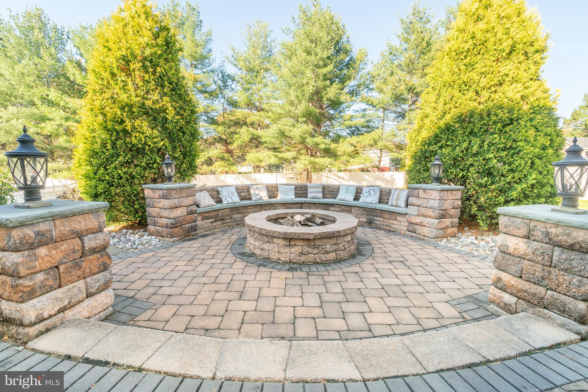 180 GLENIFFER HILL RD