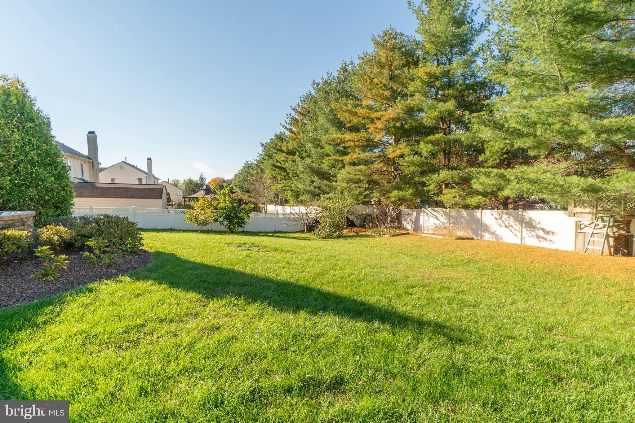 180 GLENIFFER HILL RD