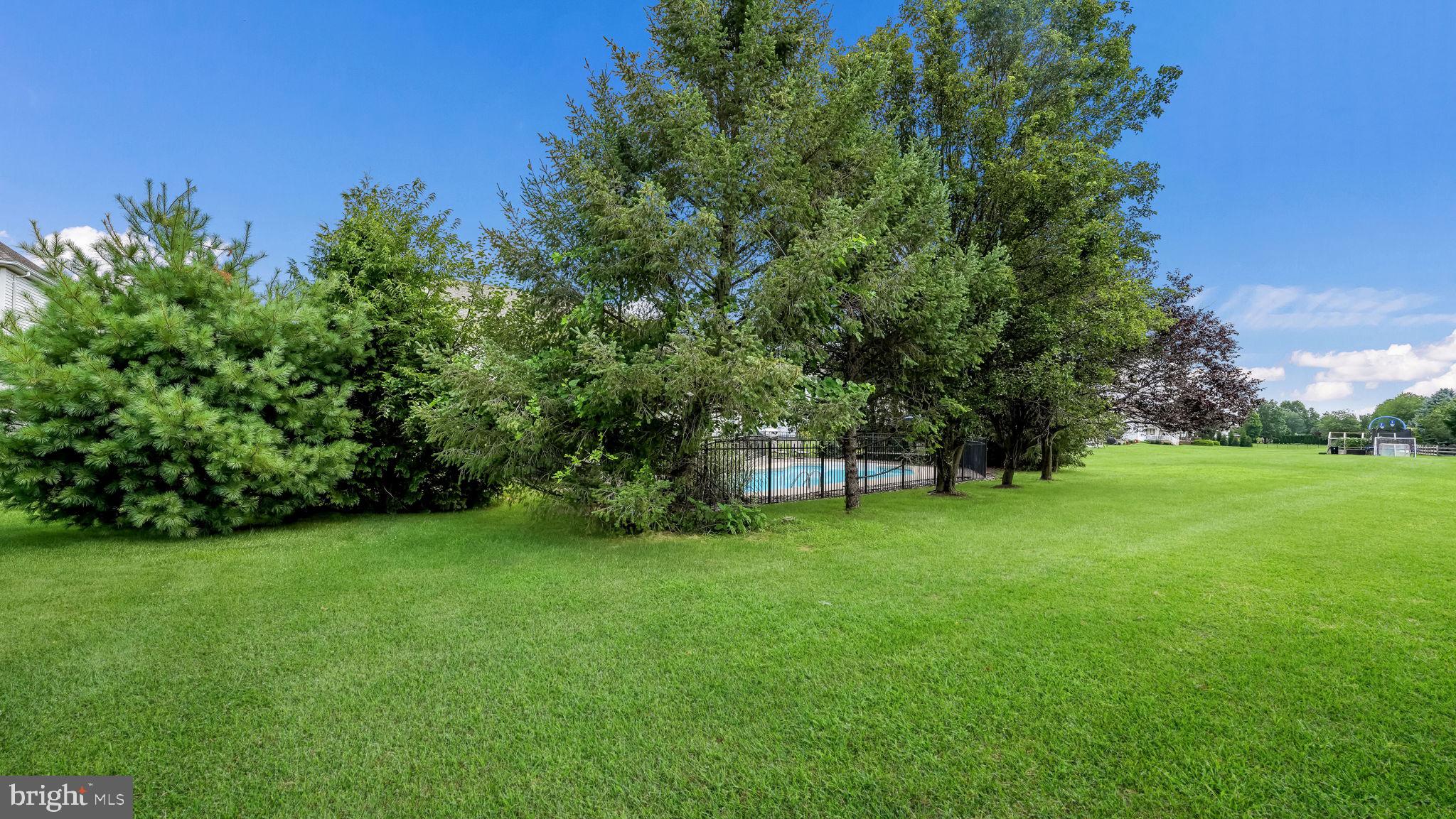 519 GLEN MEADOW ROAD
