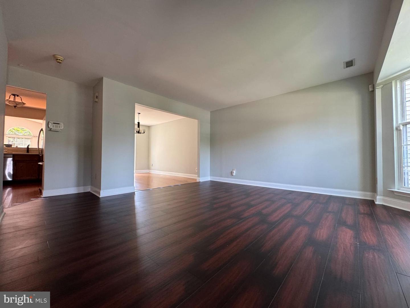 13 MAGNOLIA DR