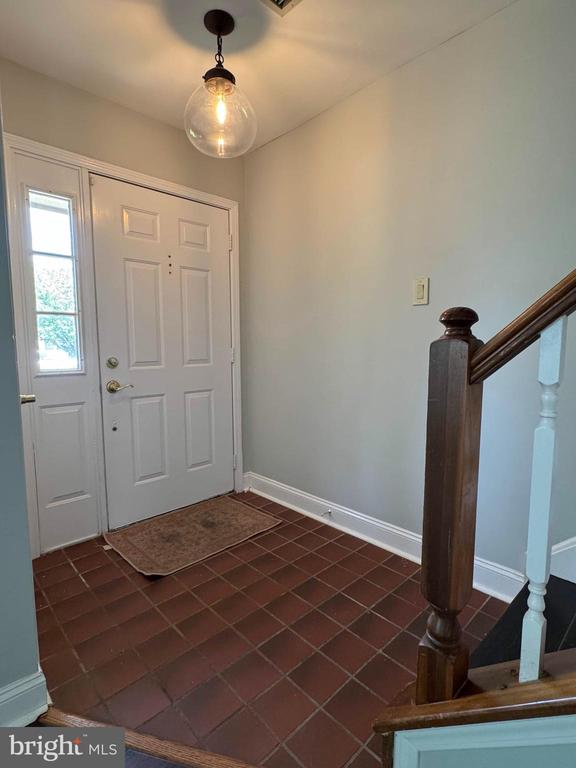 13 MAGNOLIA DR