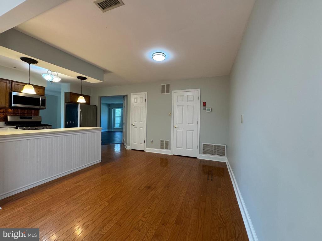 13 MAGNOLIA DR