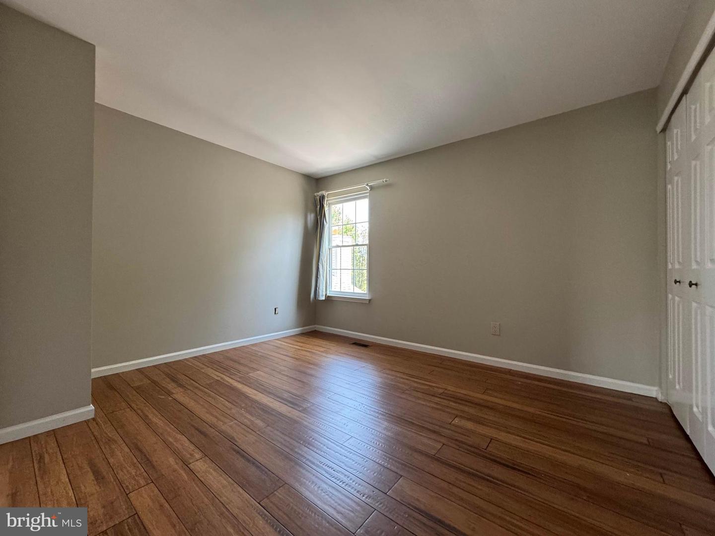 13 MAGNOLIA DR