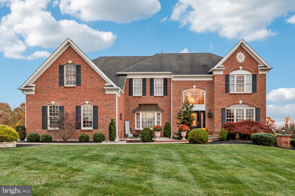 433 ELIZABETH WAY